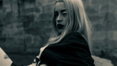 Ne tik džemperiai – kaip marškinėliai gali tapti pasaulėžiūros manifestu?