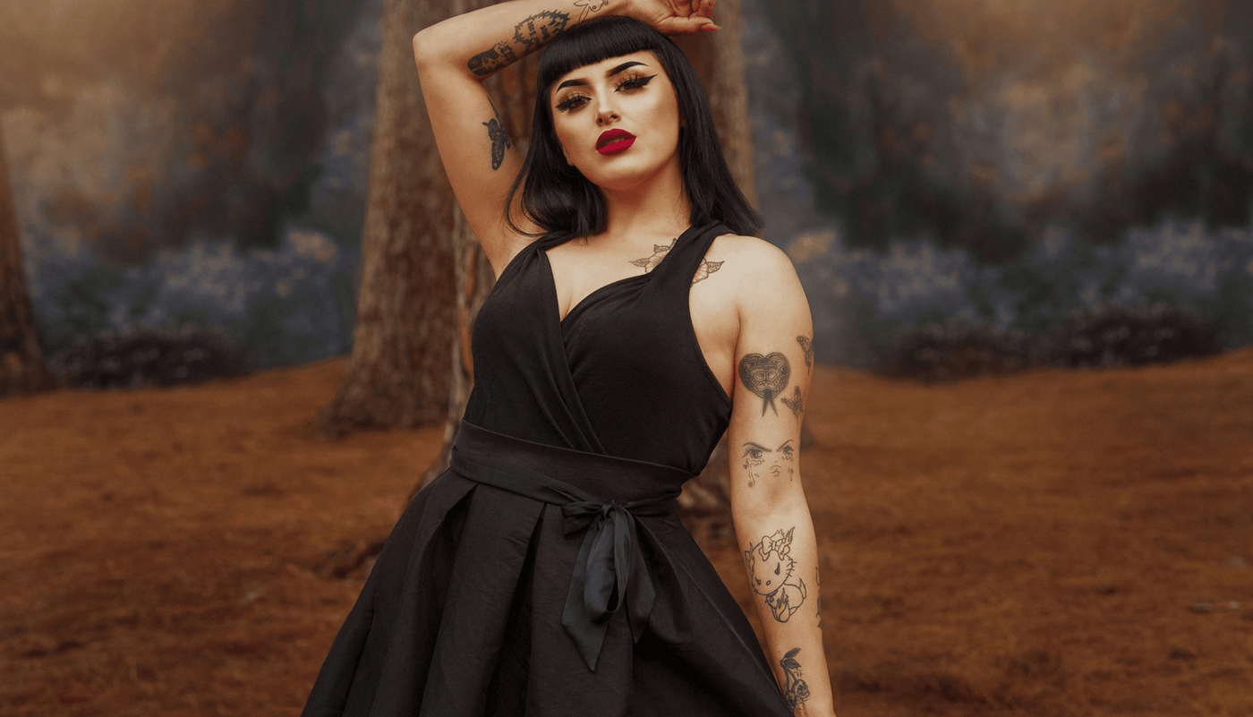 Castle Gothic moteriški gotikiniai džemperiai – komfortas tamsiame stiliuje